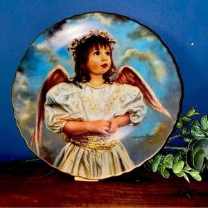 Angel of Hope by Sandra Kuck limited edition collectors plate by Recco